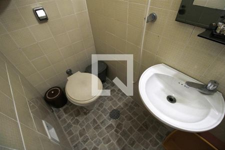 Apartamento para alugar com 140m², 3 quartos e 2 vagasBanheiro de serviço