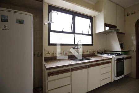 Apartamento para alugar com 140m², 3 quartos e 2 vagasCozinha