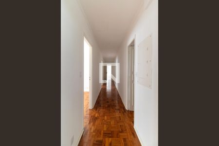 Apartamento à venda com 300m², 3 quartos e 2 vagasCorredor