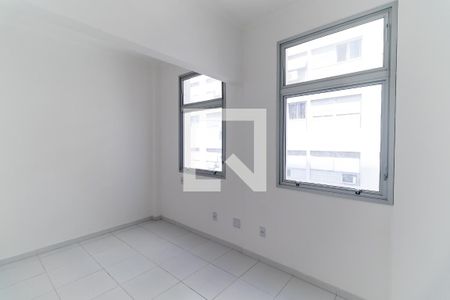 Apartamento à venda com 300m², 3 quartos e 2 vagasQuarto de Serviço