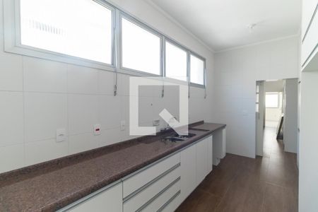 Apartamento à venda com 300m², 3 quartos e 2 vagasCozinha
