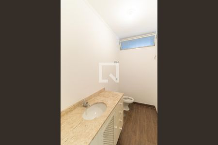 Apartamento à venda com 300m², 3 quartos e 2 vagasLavabo