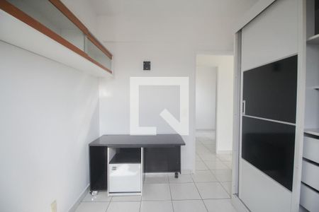 Quarto 1 de apartamento para alugar com 3 quartos, 55m² em Vila Mazzei, São Paulo
