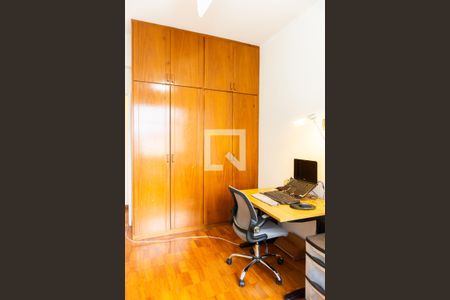 Apartamento à venda com 74m², 2 quartos e 1 vagaQuarto 1