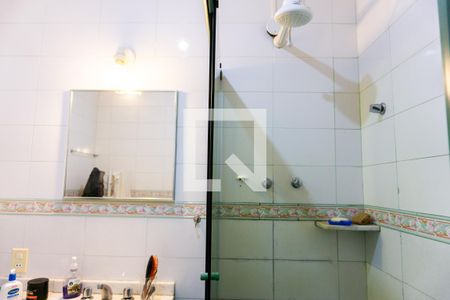 Apartamento à venda com 74m², 2 quartos e 1 vagaBanheiro