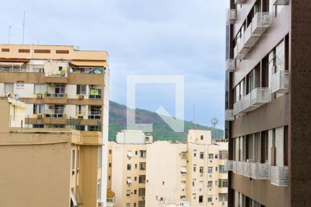Apartamento à venda com 74m², 2 quartos e 1 vagaVista