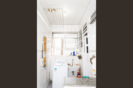 Apartamento à venda com 74m², 2 quartos e 1 vagaÁrea de Serviço