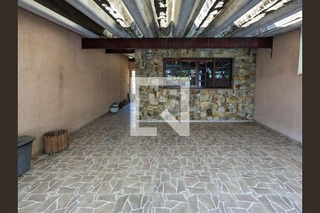 Casa à venda com 155m², 3 quartos e 2 vagasGaragem