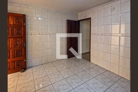 Casa à venda com 155m², 3 quartos e 2 vagasCozinha