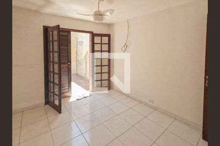 Casa à venda com 155m², 3 quartos e 2 vagasQuarto 3