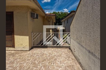 Casa à venda com 155m², 3 quartos e 2 vagasVaranda