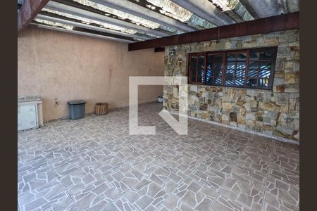 Casa à venda com 155m², 3 quartos e 2 vagasGaragem