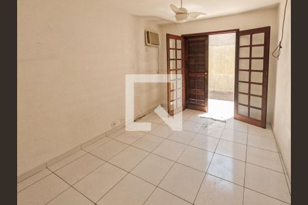 Casa à venda com 155m², 3 quartos e 2 vagasQuarto 3