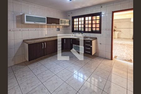 Casa à venda com 155m², 3 quartos e 2 vagasCozinha