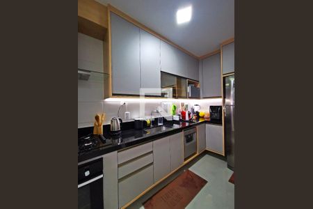 Apartamento à venda com 101m², 3 quartos e 2 vagasCozinha