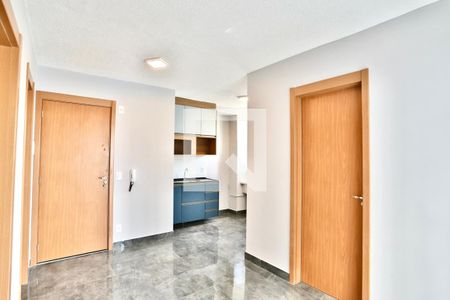 Apartamento para alugar com 38m², 2 quartos e sem vaga Apartamento para alugar com 38m², 2 quartos e sem vagaSala