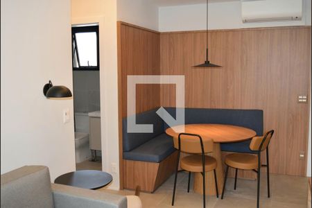 Sala de apartamento para alugar com 2 quartos, 73m² em Pinheiros, São Paulo