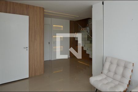 Apartamento à venda com 156m², 3 quartos e 2 vagasSala