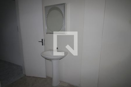 Casa à venda com 260m², 5 quartos e 4 vagasBanheiro 2 casa 2