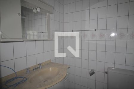 Casa à venda com 260m², 5 quartos e 4 vagasBanheiro da Suíte casa 2