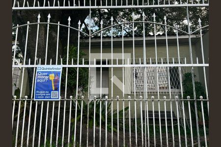 Casa à venda com 260m², 5 quartos e 4 vagasPlaca