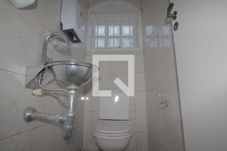 Casa à venda com 260m², 5 quartos e 4 vagasLavabo casa 2