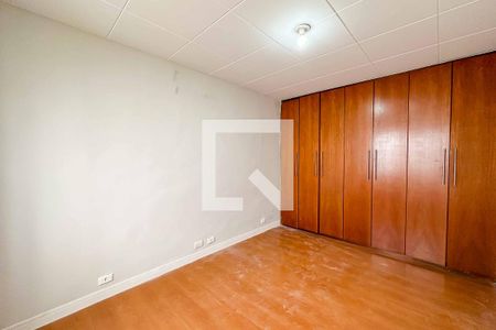 Quarto 1 de casa à venda com 4 quartos, 300m² em Vila Aurora (zona Norte), São Paulo