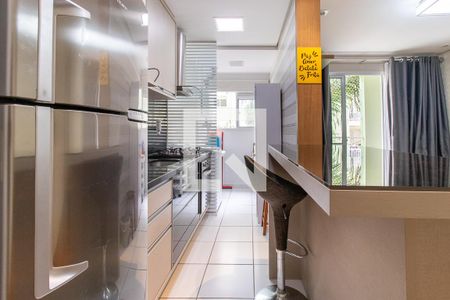 Apartamento para alugar com 57m², 2 quartos e 1 vaga Apartamento para alugar com 57m², 2 quartos e 1 vagaCozinha - Armários