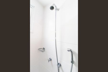 Apartamento para alugar com 57m², 2 quartos e 1 vaga Apartamento para alugar com 57m², 2 quartos e 1 vagaDetalhe do banheiro