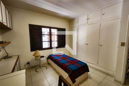 Casa à venda com 180m², 3 quartos e 2 vagasQuarto 1