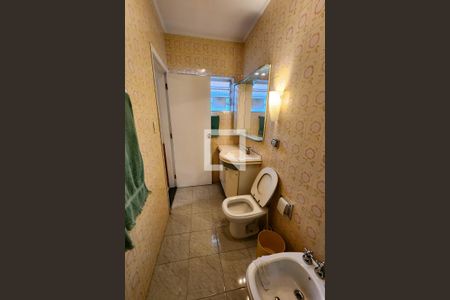 Casa à venda com 180m², 3 quartos e 2 vagasBanheiro da Suíte