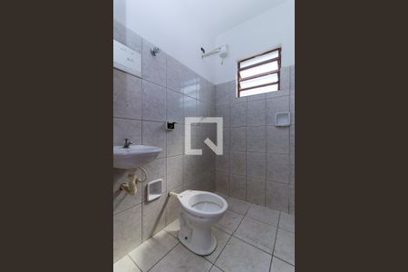 Banheiro de casa para alugar com 1 quarto, 40m² em Jardim Germania, São Paulo