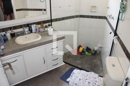 Apartamento à venda com 103m², 3 quartos e 2 vagasBanheiro