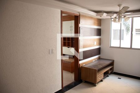 Sala  de apartamento à venda com 3 quartos, 53m² em Itaquera, São Paulo