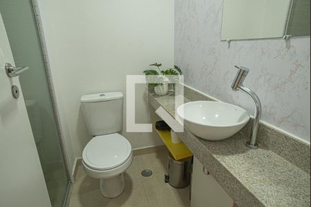 Banheiro de casa à venda com 1 quarto, 21m² em Consolação, São Paulo