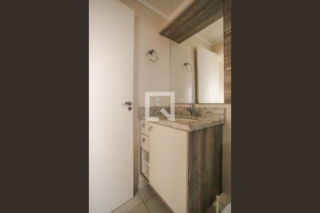 Banheiro do Quarto 1 de apartamento à venda com 2 quartos, 57m² em Morro Santana, Porto Alegre