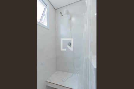 Casa à venda com 232m², 2 quartos e 2 vagas Casa à venda com 232m², 2 quartos e 2 vagasBanheiro da Suíte 1