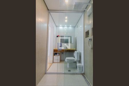 Casa à venda com 232m², 2 quartos e 2 vagas Casa à venda com 232m², 2 quartos e 2 vagasBanheiro da Suíte 2