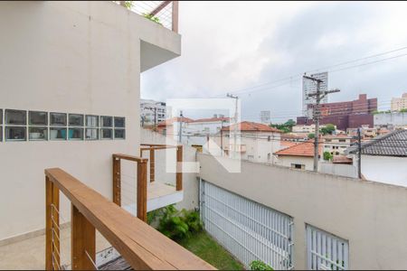 Casa à venda com 232m², 2 quartos e 2 vagas Casa à venda com 232m², 2 quartos e 2 vagasVista da Varanda
