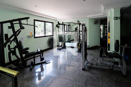 Apartamento à venda com 250m², 4 quartos e 6 vagasAcademia