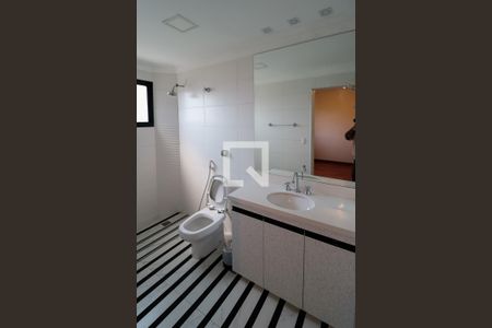 Apartamento à venda com 250m², 4 quartos e 6 vagasSuíte 1