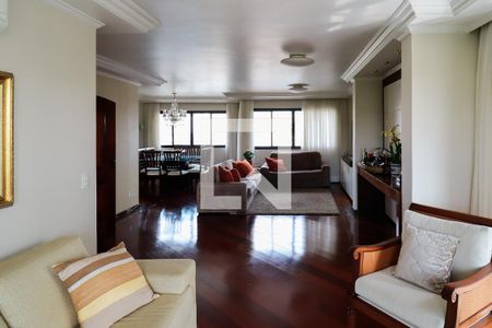 Apartamento à venda com 250m², 4 quartos e 6 vagasSala