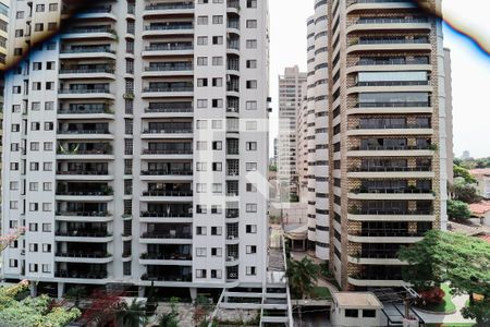 Apartamento à venda com 250m², 4 quartos e 6 vagasVaranda