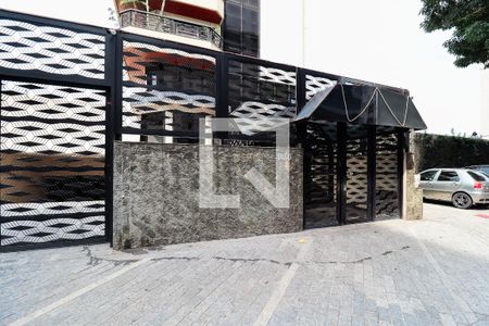 Apartamento à venda com 250m², 4 quartos e 6 vagasFachada