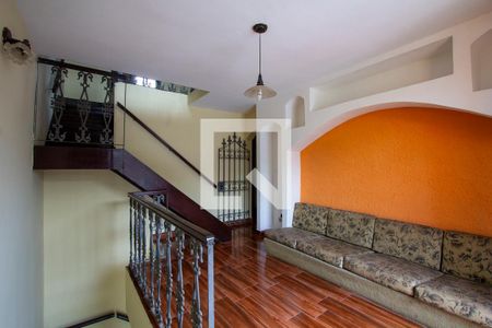 Sala 2 de casa para alugar com 4 quartos, 400m² em Paraíso, São Gonçalo