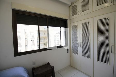 Apartamento para alugar com 120m², 3 quartos e 2 vagasQuarto 3