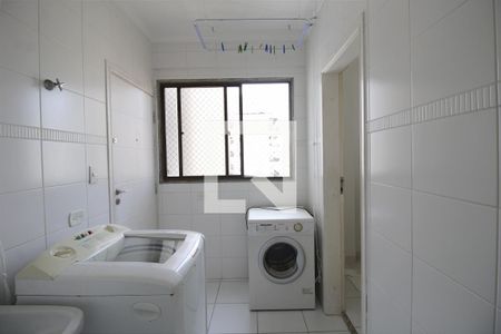 Apartamento para alugar com 120m², 3 quartos e 2 vagasÁrea de Serviço