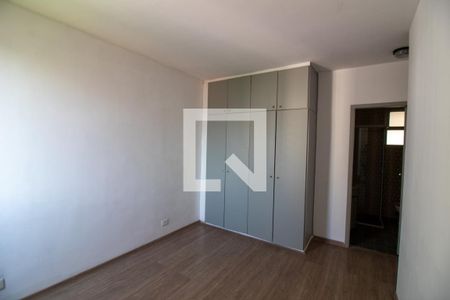 Apartamento à venda com 74m², 2 quartos e 1 vagaQuarto 2 - Suíte
