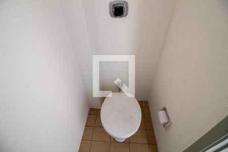 Apartamento à venda com 74m², 2 quartos e 1 vagaBanheiro de serviço