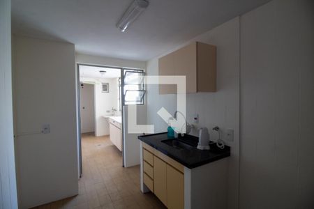 Apartamento à venda com 74m², 2 quartos e 1 vagaCozinha